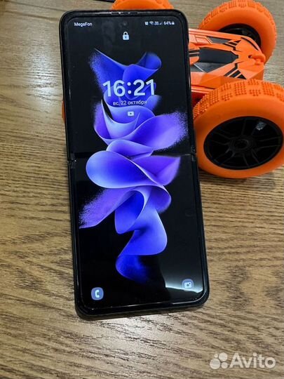 Samsung Galaxy Z Flip3, 8/256 ГБ