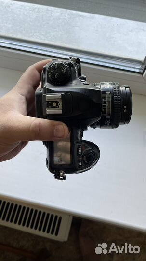 Зеркальный фотоаппарат nikon d200 + 50 1.4d