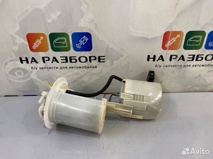 Бензонасос Toyota Avensis T270 1ZR-FAE 2009