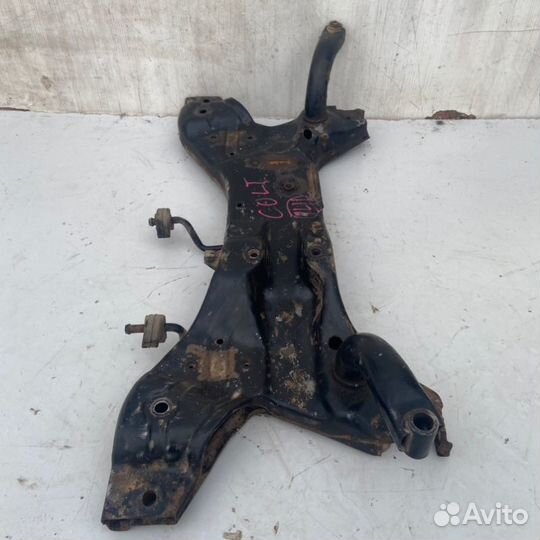 Подрамник передний Mitsubishi Colt Z26 4G19 2003