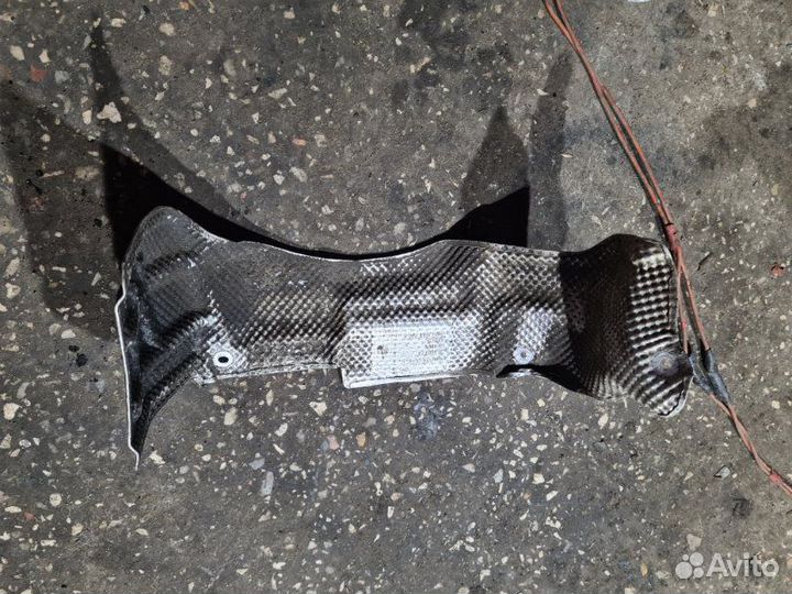 Тепловой экран Volvo Xc90 2 D4204T23 2016