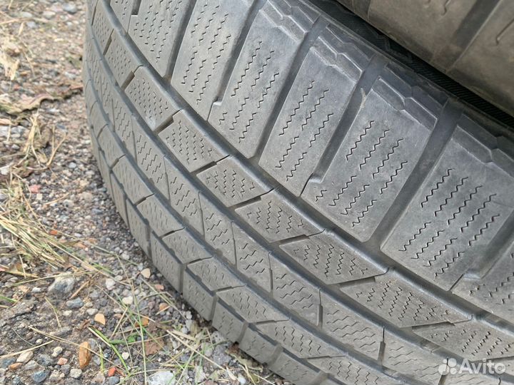 Continental ContiCrossContact Winter 275/40 R22