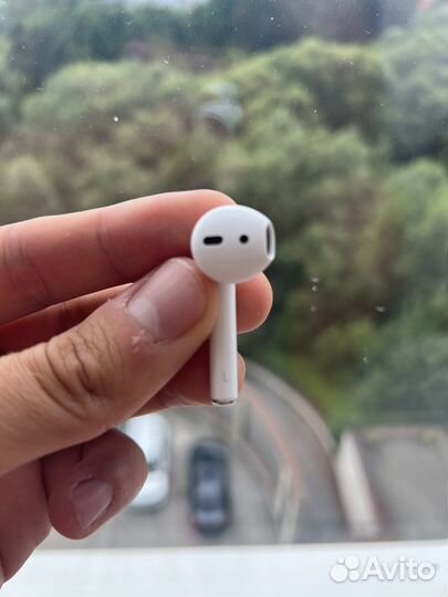 Наушники airpods левый оригинал