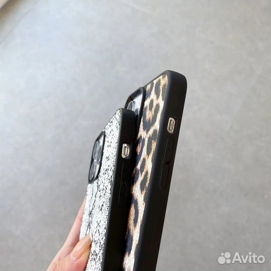 Чехол Snake на iPhone 15 Pro (Без Бирки)