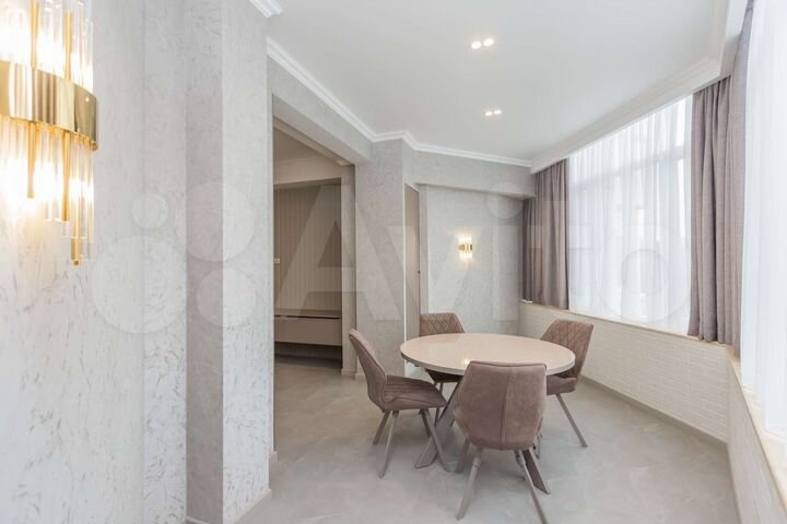 3-к. квартира, 114 м², 15/20 эт.