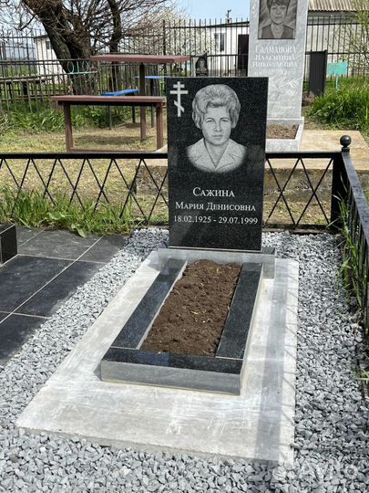 Гранитные памятники изготовление и установка