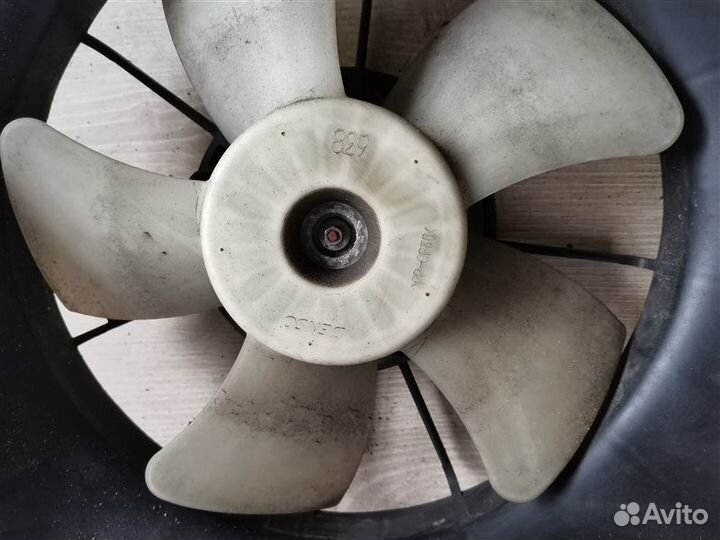 Вентилятор радиатора Honda Civic 4D 2007