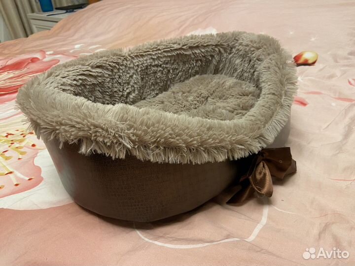 Лежанка для кошки