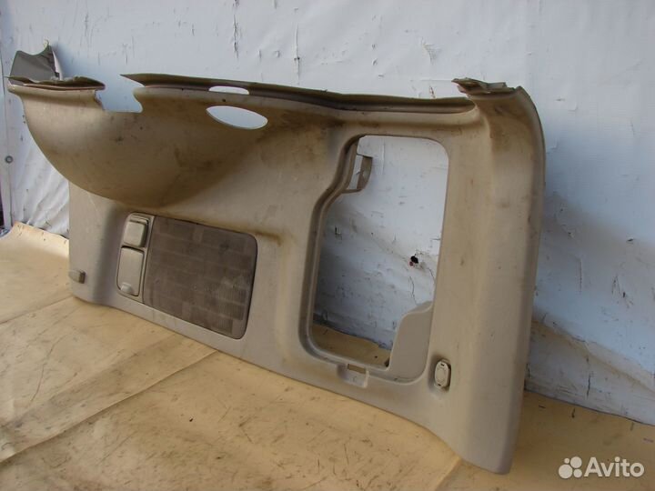 Накладка арки багажника левая Toyota land cruiser