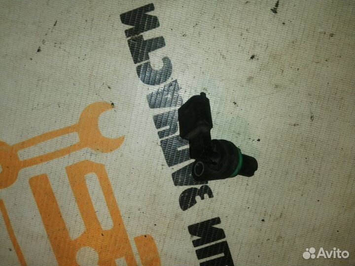 Датчик положения распредвала Opel Vectra C Z18XER