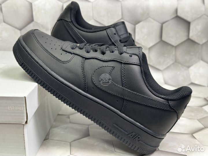 Кроссовки Nike Air Force 1 черные