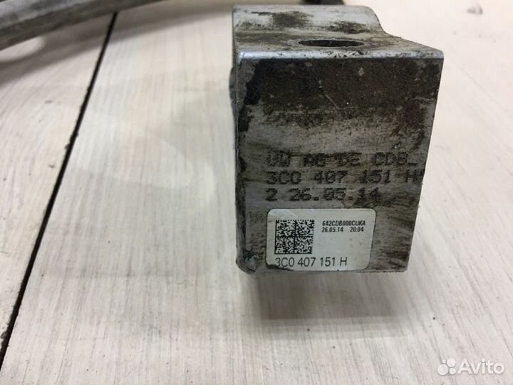 Рычаг передний левый Audi Q3 8U 2014