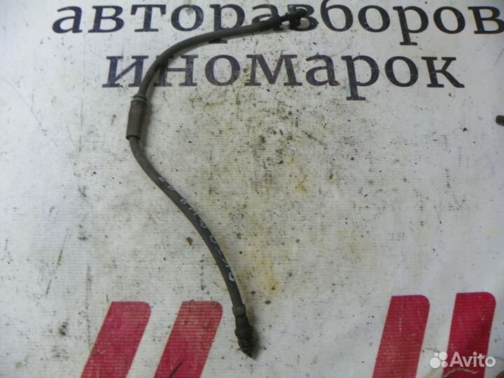 Шланг тормозной передний Skoda Octavia