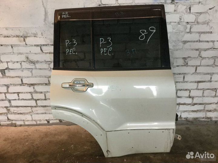 Дверь задняя правая Mitsubishi Pajero V6 2000-2006