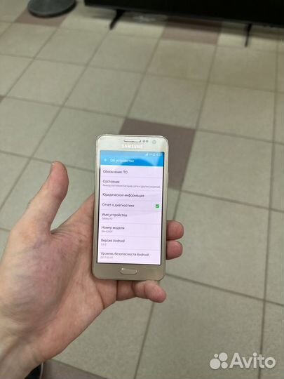 Samsung Galaxy A3 SM-A300F, 16 ГБ