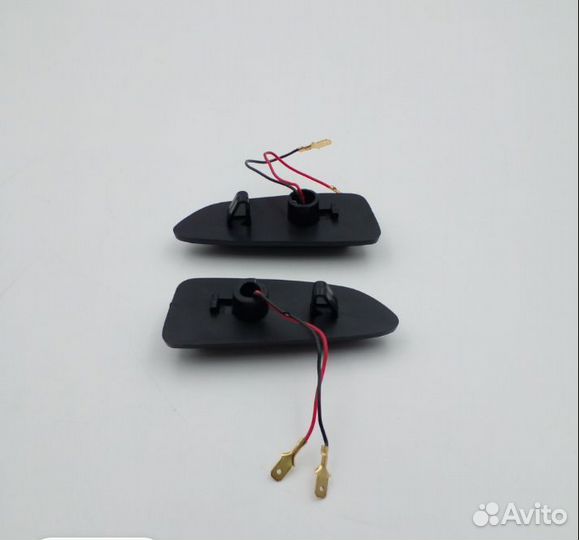 Повторители поворота на крыло Ваз 2110-12, 2113-15