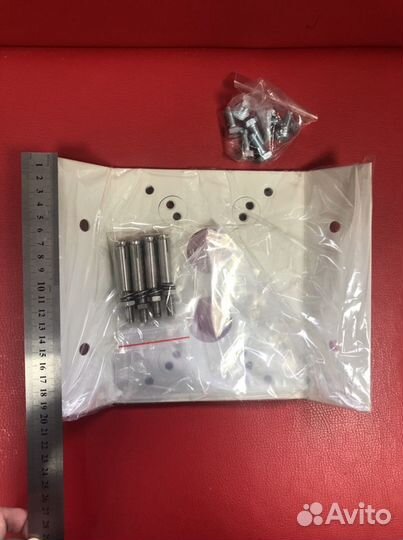 Кронштейн для поворотных камер угловой