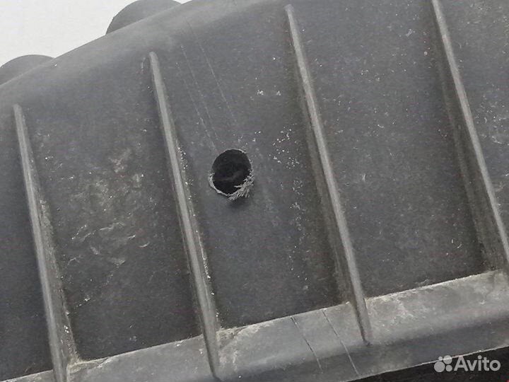 Корпус воздушного фильтра для Opel Omega B 9202572