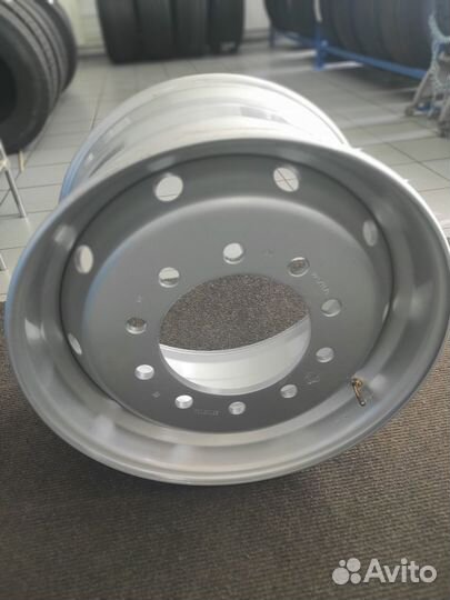 Диск грузовой 11.75-22.5 под батоны на Америку