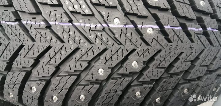 Nokian Tyres Hakkapeliitta 10p 225/50 R18 95T