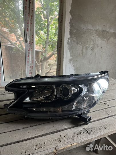 Фара Honda crv4