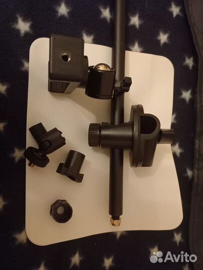 LED лампа со штативом и пультом