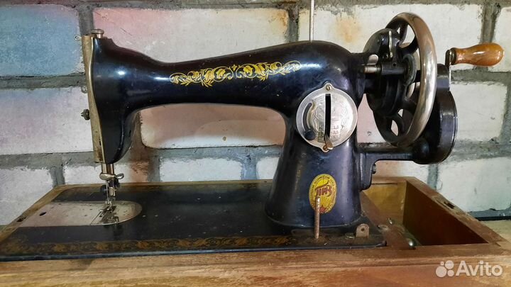 Швейная машинка подольская ручная