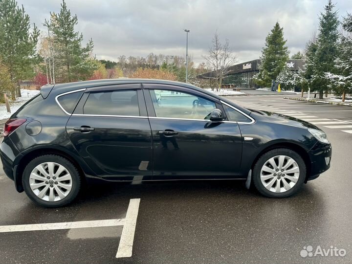 Opel Astra 1.4 AT, 2011, 126 000 км