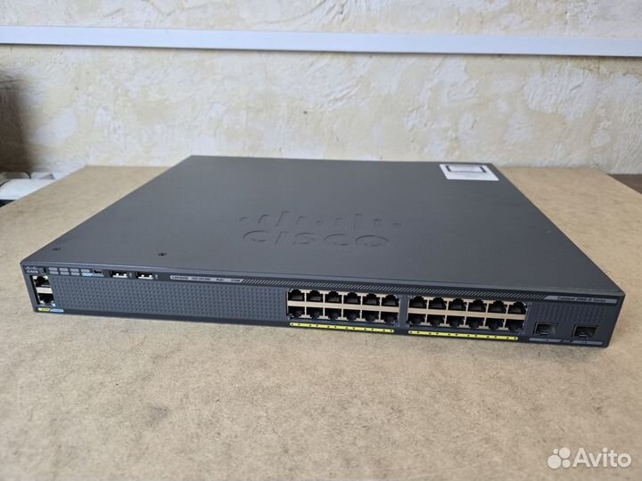 Коммутатор Cisco WS-C2960X-24PD-L