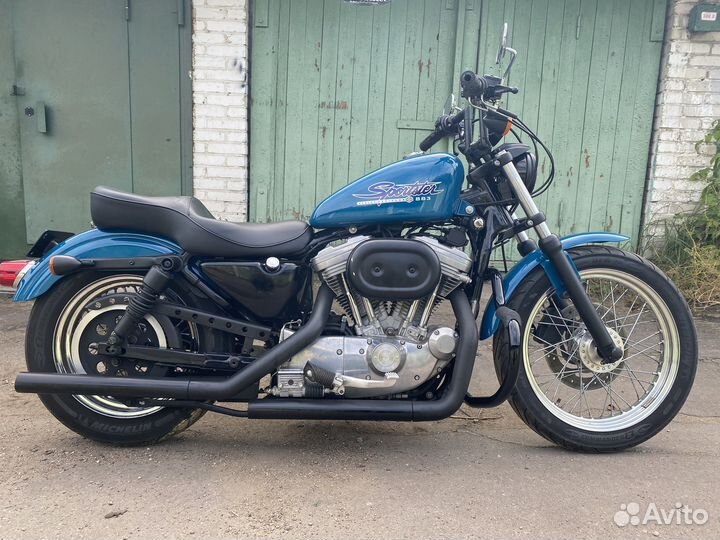 Harley Davidson XL883 Hugger