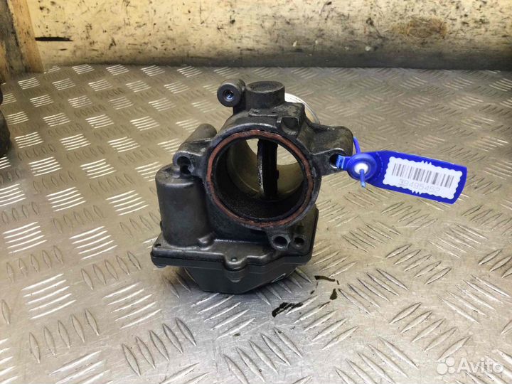 Заслонка дроссельная Ауди А4 03L128063B; A2C532452