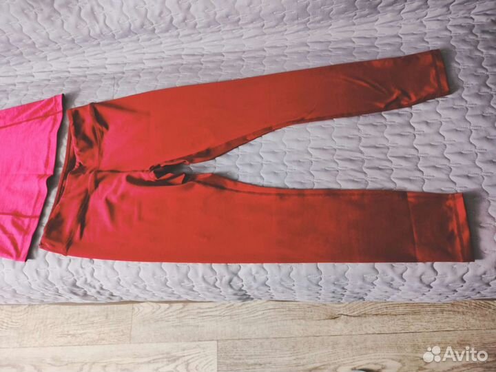 Футболка и лосины для фитнеса размер 44