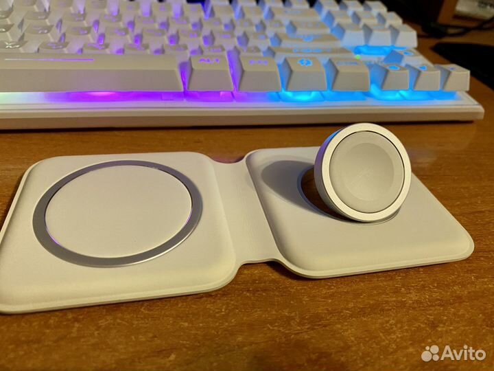 Apple mag safe duo