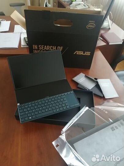 Ноутбук asus ZenBook Duo UX481F