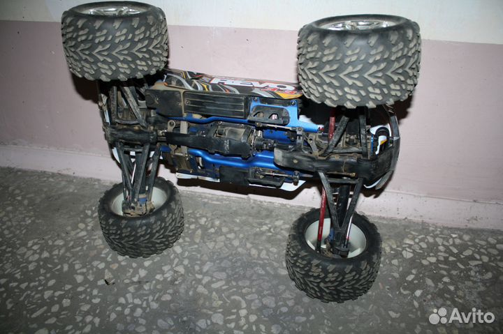 Машинки на пульт управлении (нитро-митане)