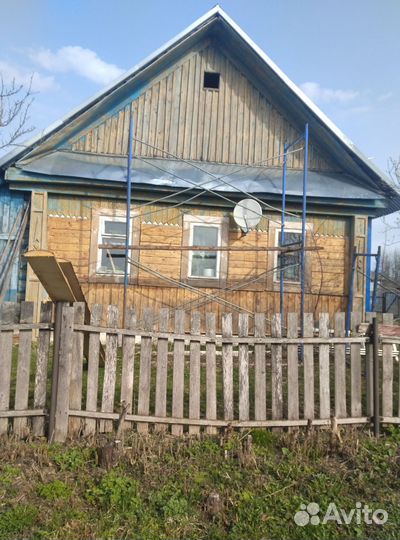 Покраска деревянного дома замена крыши заборы