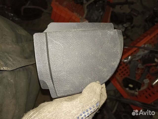 Накладка торпедо боковая правая Skoda Octavia tour