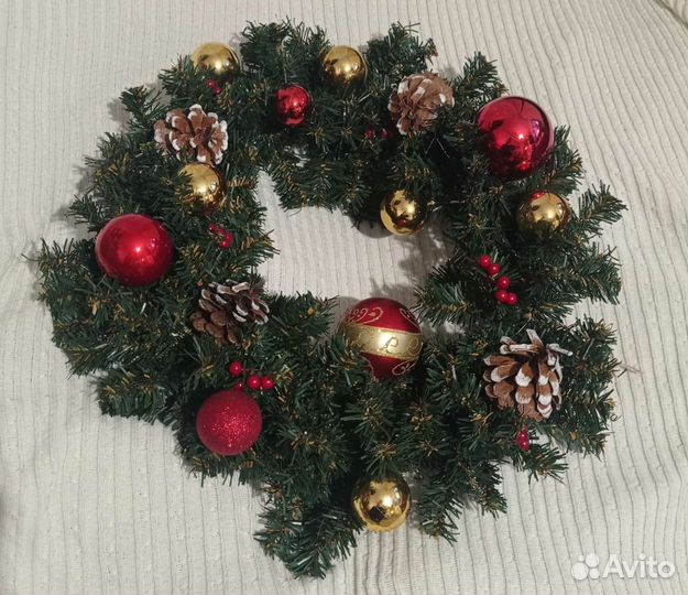 Рождественский венок на дверь