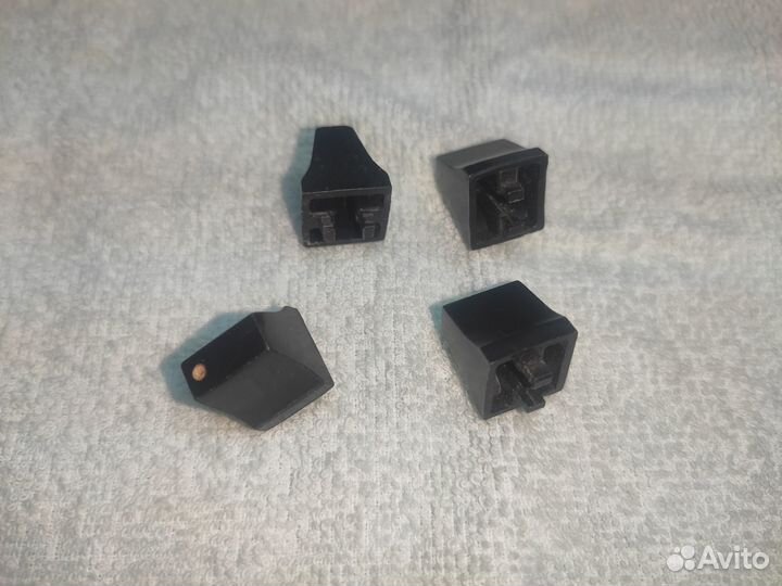 Запчасти от магнитофона Комета 212