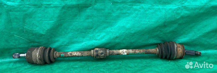 Правый передний привод Hyundai Elantra HD