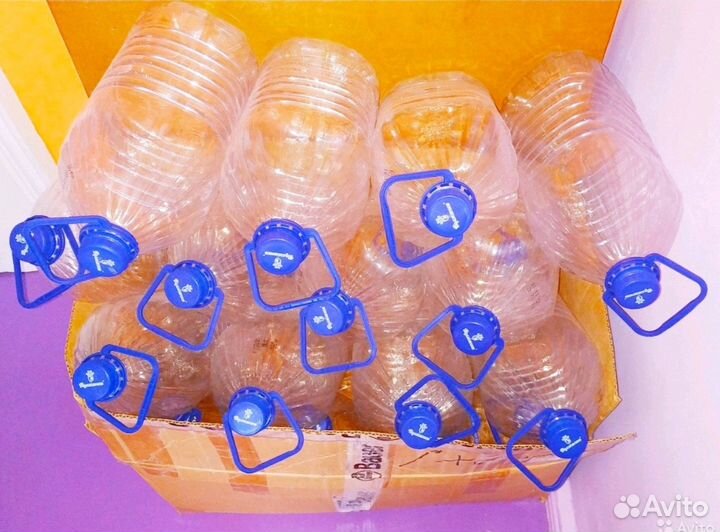 Тара 0,3-0,5л пищевое ведро + бутылки 5л