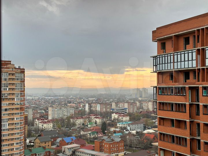 3-к. квартира, 76 м², 18/24 эт.