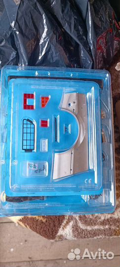 Запчасти от сборной модели Delorean eaglemoss