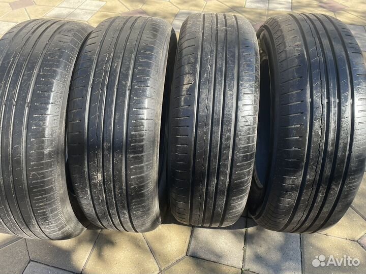 Yokohama BluEarth AE50 215/65 R17
