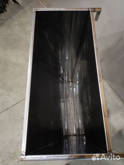 Кормушка для свиней (поросят)