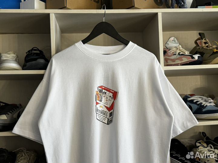 Футболки Vetements