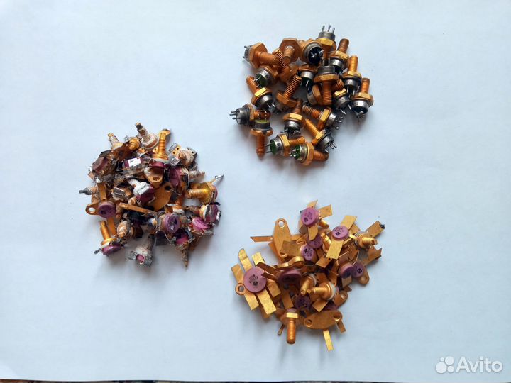 Транзисторы,ми-схемы,км-ки,разъёмы и другое