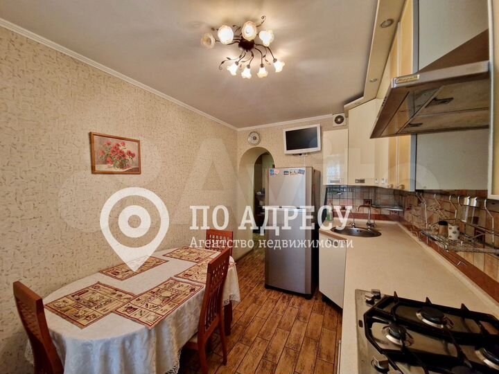 3-к. квартира, 72 м², 2/14 эт.