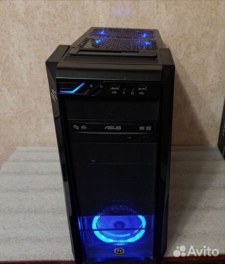 Системный блок: Core i5, GTX1070ti, 16gb, SSD