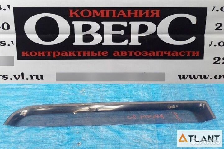 Ветровик задний левый toyota raum